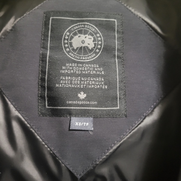 Navy Blue Canada Goose Jacket XS - Picture 3 of 7